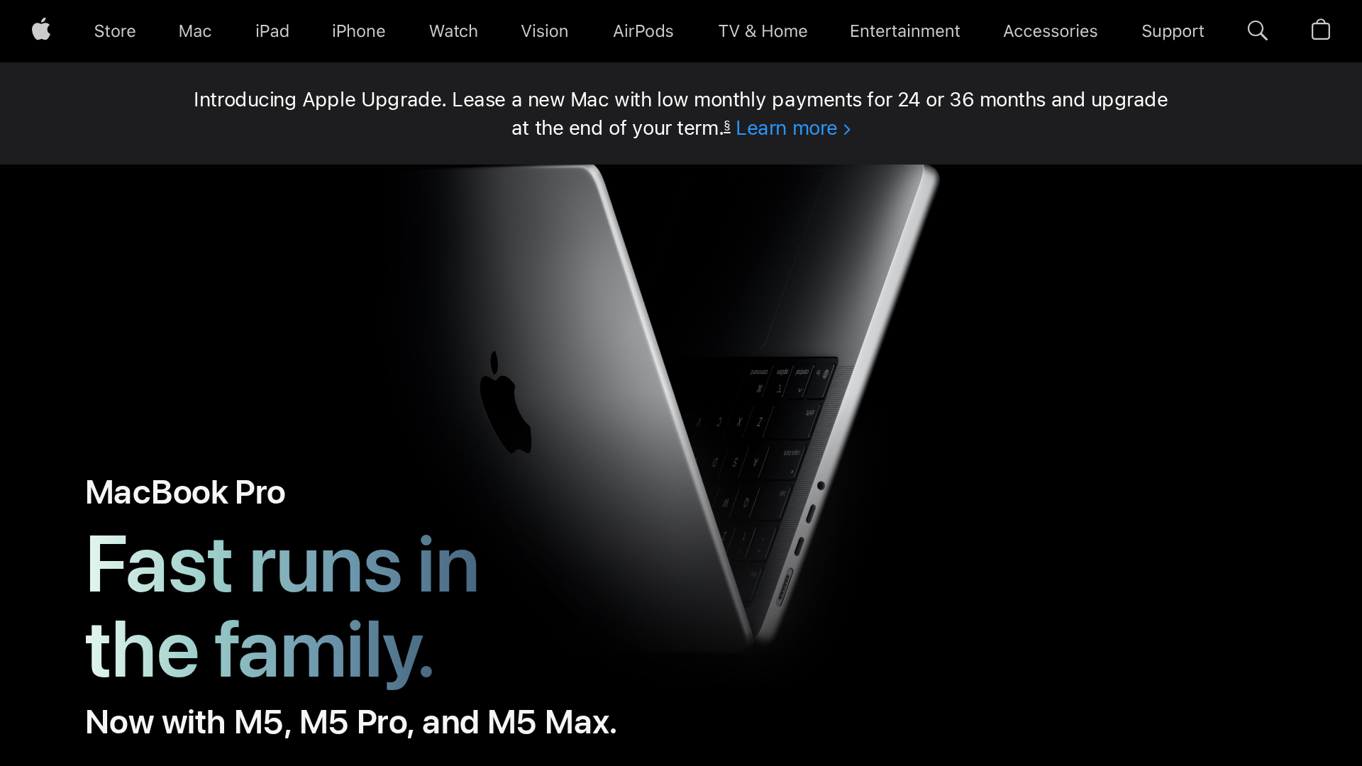 Apple MacBook Pro page showing the M5, M5 Pro, and M5 Max lineup